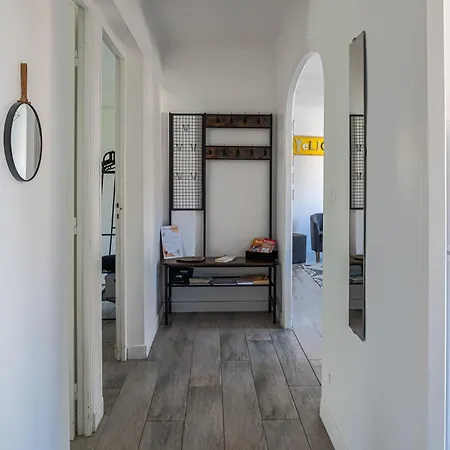 Le Spacieux Anatole, T3 Bis, Centre