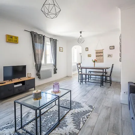 Апартаменты Le Spacieux Anatole, T3 Bis, Centre *