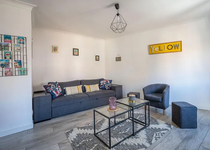 Apartment Le Spacieux Anatole, T3 Bis, Centre
